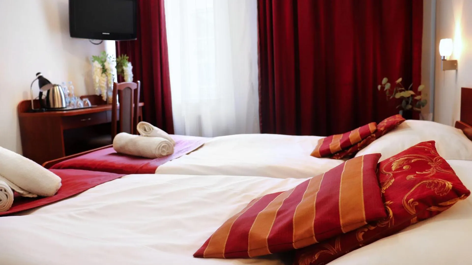 Hotel Lothus Wroclaw 3*,  Poland